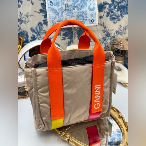🆕 GANNI 🧿 NWT Small Recycled Tech Tote Bag Crossbody, Khaki & Orange - Picture 6 of 14